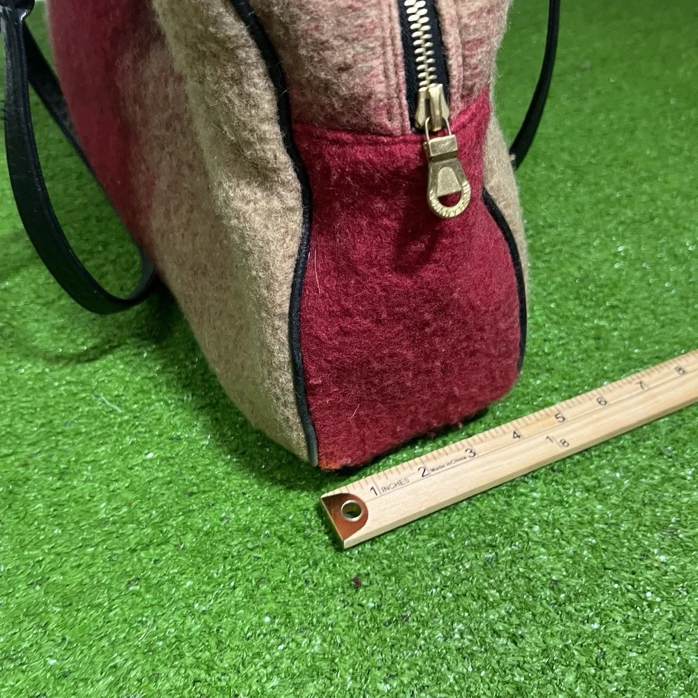 RARE Vintage Johnny Farah wool Purse 80s Red Ombré Leather Boho HandBag Brass